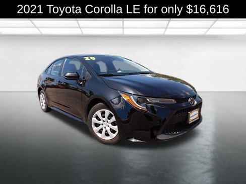 Used 2021 Toyota Corolla LE image 1