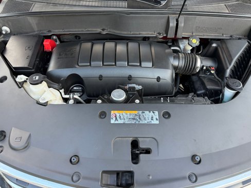 Used 2017 Chevrolet Traverse Premier image 21