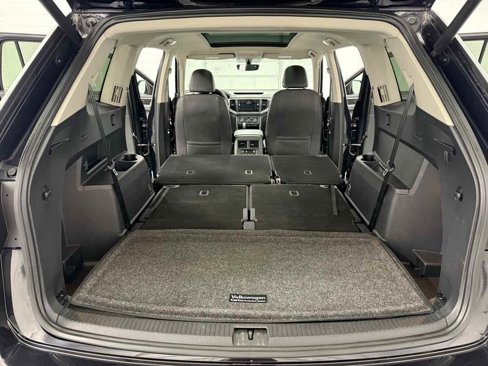 Used 2021 Volkswagen Atlas SE w/ Panoramic Sunroof Package image 32