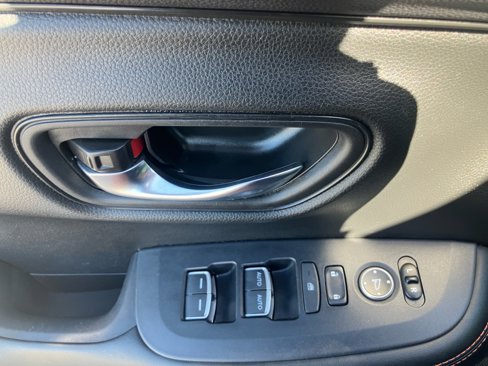 Used 2023 Honda HR-V Sport image 36