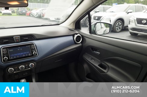 Used 2023 Nissan Versa SV image 19