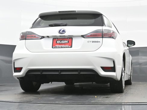 Used 2014 Lexus CT 200h image 28