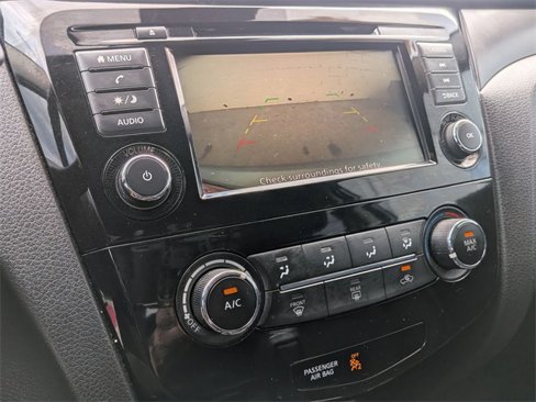 Used 2020 Nissan Rogue Sport S w/ Appearance Package image 17