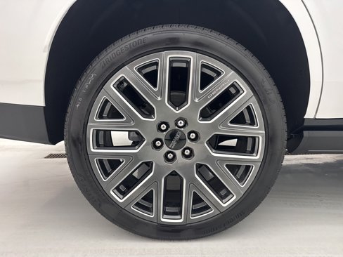 New 2025 GMC Yukon Denali Ultimate image 11