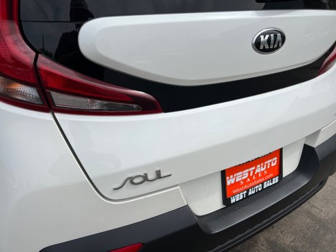 Used 2021 Kia Soul S image 27