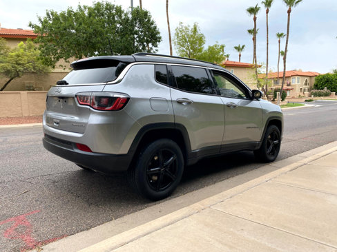 Used 2017 Jeep Compass Limited w/ Navigation Group image 13