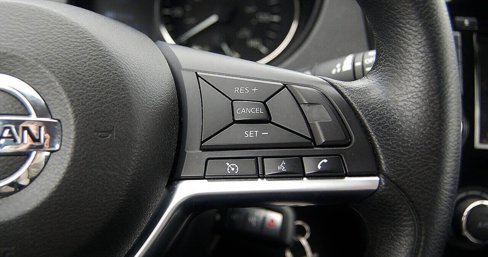 Used 2021 Nissan Rogue Sport S image 11