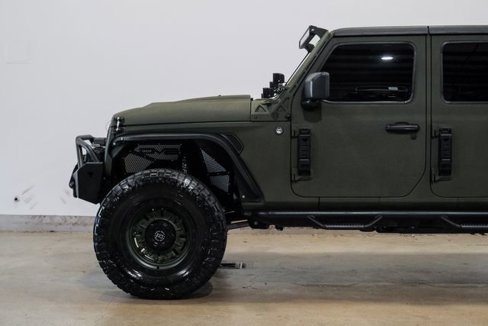 Used 2021 Jeep Gladiator Sport image 40