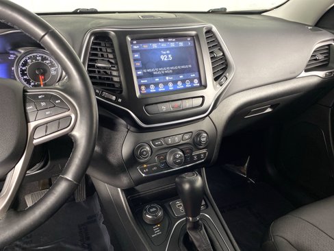 Used 2021 Jeep Cherokee Latitude Lux w/ Comfort/Convenience Group image 27