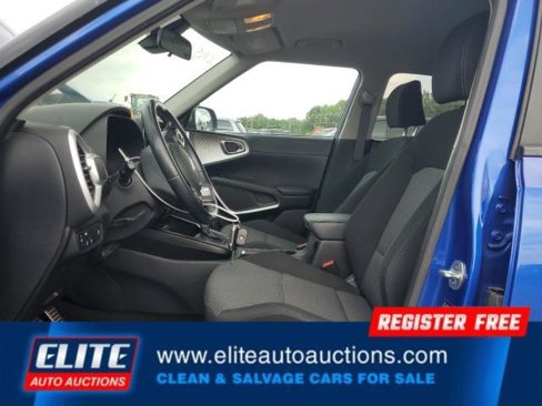 Used 2021 Kia Soul X-Line image 14