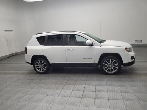 Used 2017 Jeep Compass High Altitude image 11