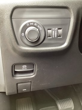 Used 2021 Jeep Grand Cherokee L Laredo image 14