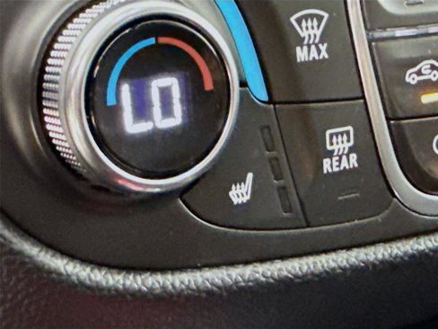 Used 2020 Chevrolet Equinox LT image 19