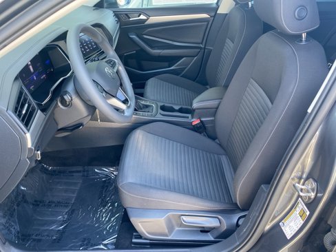 Certified 2023 Volkswagen Jetta S image 21