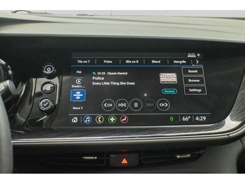 Used 2023 Buick Envision Preferred image 41
