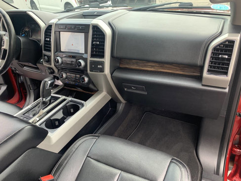 Used 2018 Ford F150 Lariat w/ Equipment Group 502A Luxury image 34