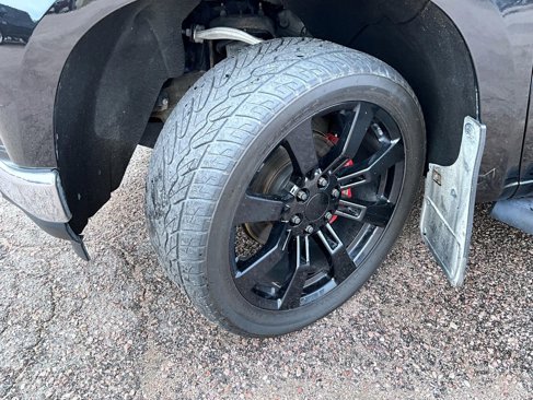 Used 2019 Chevrolet Silverado 1500 LTZ w/ LTZ Premium Package image 23