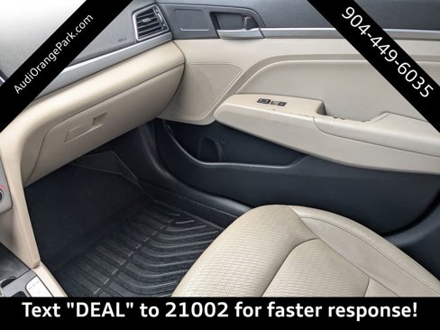 Used 2018 Hyundai Elantra Limited image 18