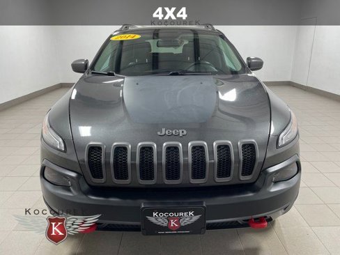 Used 2014 Jeep Cherokee Trailhawk w/ Leather Interior Group image 2