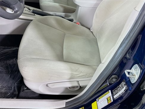 Used 2013 Toyota Corolla S image 21