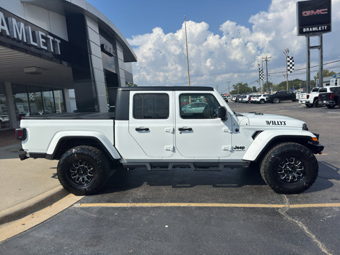 Used 2021 Jeep Gladiator Sport image 4