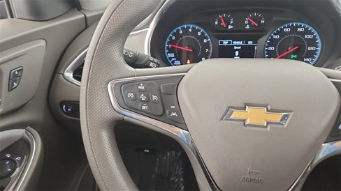 Used 2021 Chevrolet Malibu LT image 18
