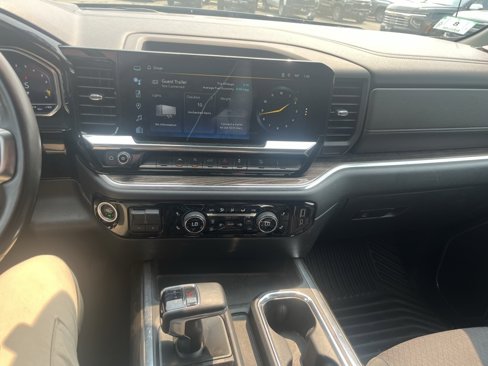 Used 2022 Chevrolet Silverado 1500 LT w/ Z71 Off-Road Package image 15