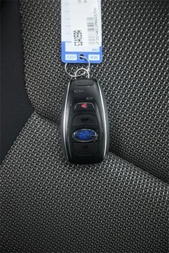 Used 2023 Subaru Crosstrek 2.0i Premium image 17