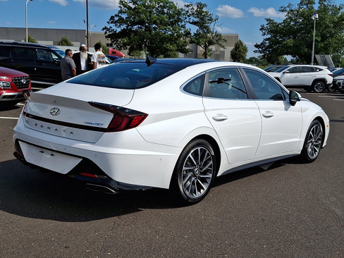 Certified 2023 Hyundai Sonata Limited w/ Preferred Accessory Package image 6
