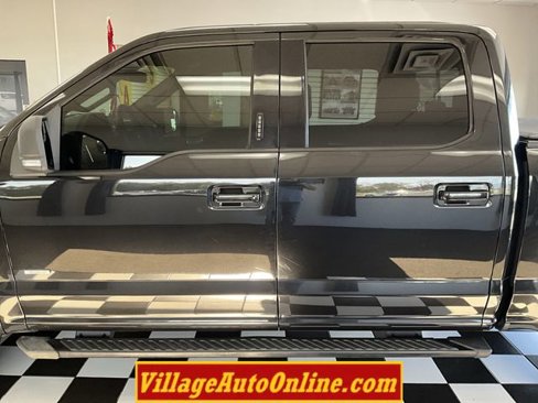 Used 2015 Ford F150 XLT w/ Equipment Group 302A Luxury image 7
