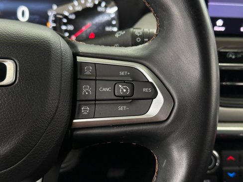 Certified 2022 Jeep Compass Limited image 26