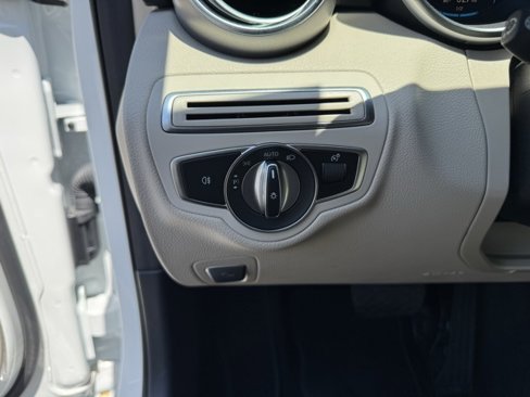 Certified 2021 Mercedes-Benz C 300 4MATIC Sedan image 23