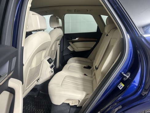 Certified 2022 Audi Q5 2.0T Premium w/ Convenience Package image 22