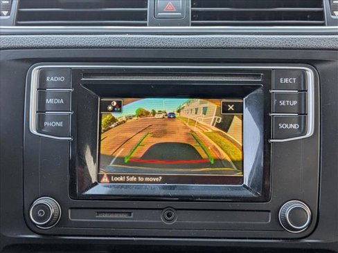 Used 2017 Volkswagen Jetta S image 13