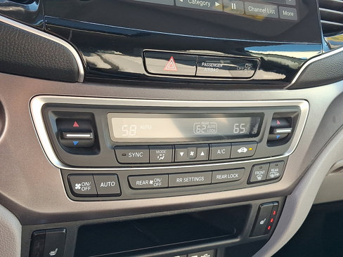 Used 2021 Honda Pilot EX-L image 18