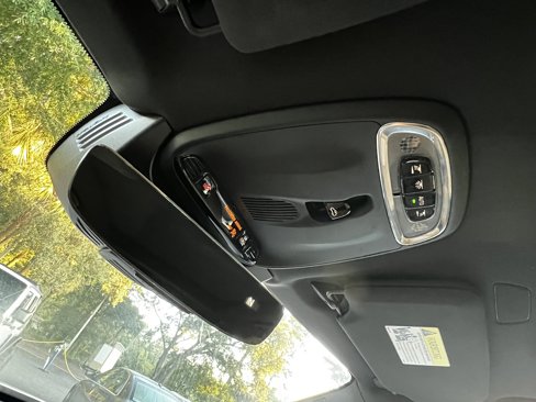 Used 2018 Volvo XC90 T6 Momentum w/ Convenience Package image 28