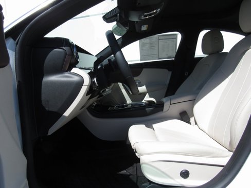 Certified 2023 Mercedes-Benz CLA 250 4MATIC image 11