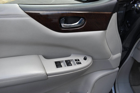 Used 2016 Nissan Quest SV w/ Leather Package image 18