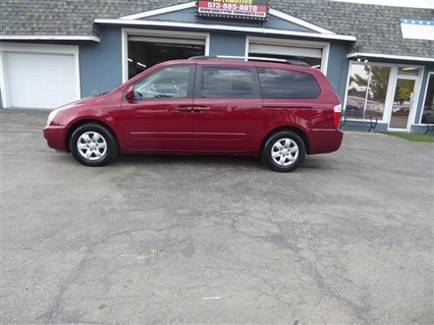 Used 2009 Kia Sedona LX w/ PWR Pkg image 2