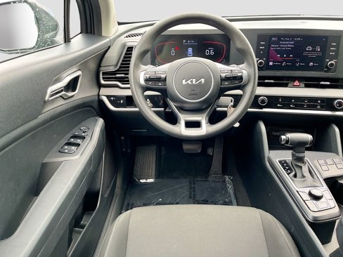 Certified 2024 Kia Sportage LX image 18
