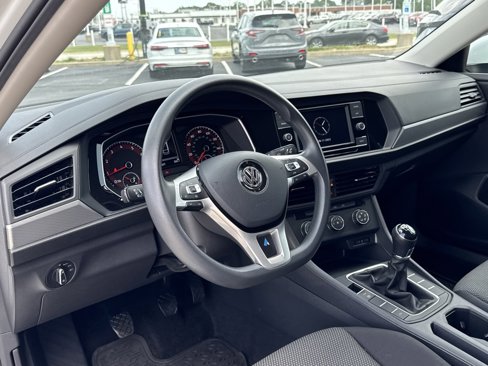 Used 2021 Volkswagen Jetta S w/ Driver Assistance Package image 14