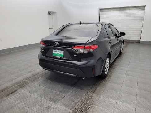 Used 2021 Toyota Corolla LE w/ Carpet Mat Package (TMS) image 7
