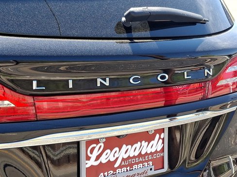 Used 2019 Lincoln MKC Reserve w/ MKC Climate Package image 32