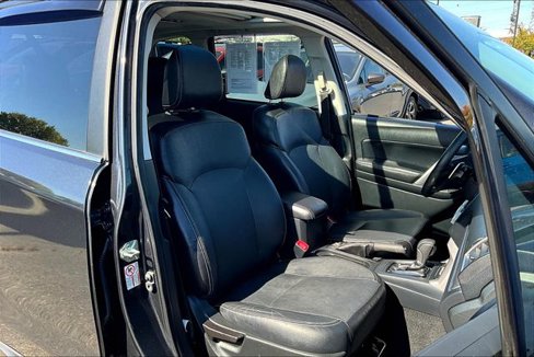 Used 2016 Subaru Forester 2.0XT Touring w/ Eyesight & Navigation System image 7