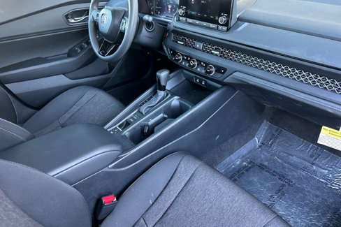 Certified 2024 Honda Accord EX image 15