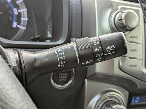 Used 2015 Toyota 4Runner Limited image 31