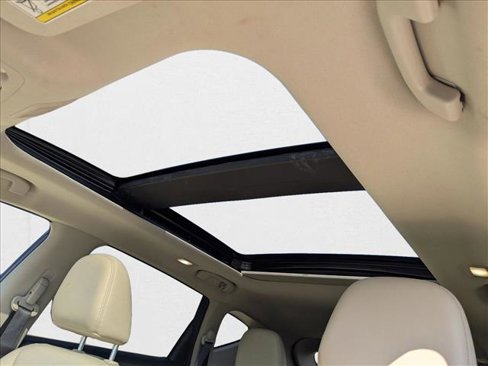 Used 2023 Nissan Murano SL w/ SL Moonroof Package image 16