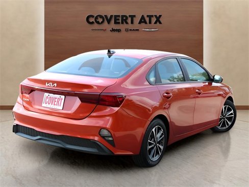 Used 2023 Kia Forte LXS image 5
