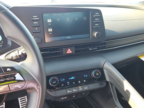 Used 2025 Hyundai Elantra Sport w/ Cargo Package image 12