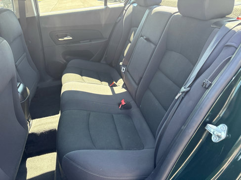 Used 2014 Chevrolet Cruze LT w/ Technology Package image 14